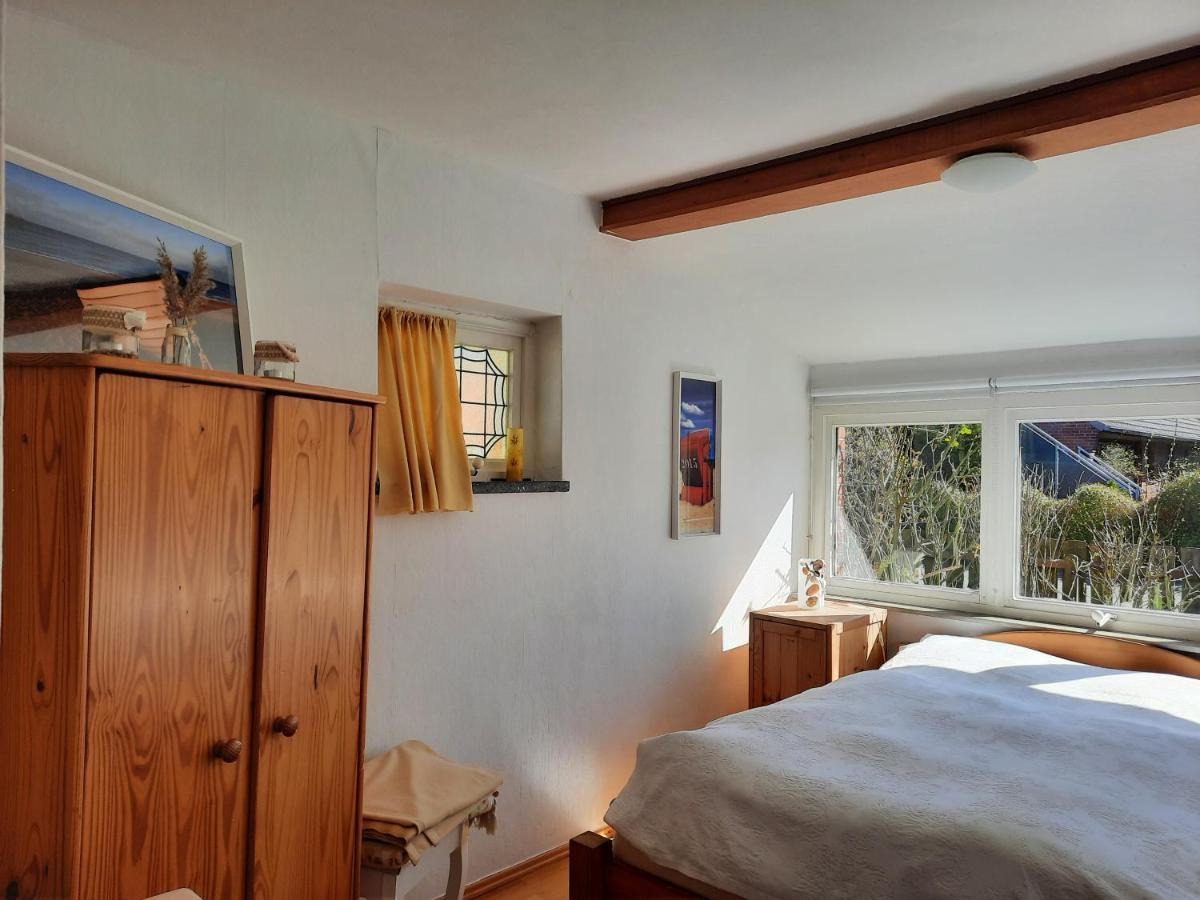 Ferienhaus In Buesumer Deichhausen - Buesum An Der Nordsee Fuer Bis Zu 9 Personen Exterior foto